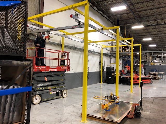 Freestanding structure for Melpha overhead crane system